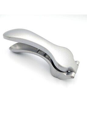 Pampered Chef Garlic Press M21 Silver Heavy Duty Garlic Crusher Kitchen Tool